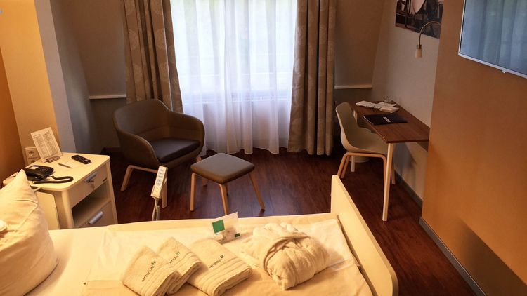 PRIVITA Zimmer Bad Orb